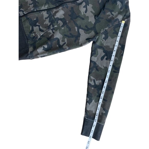 Time & Tru Womens Camouflage Full Zip Hoodie Sweater Size Small - Picture 6 of 8